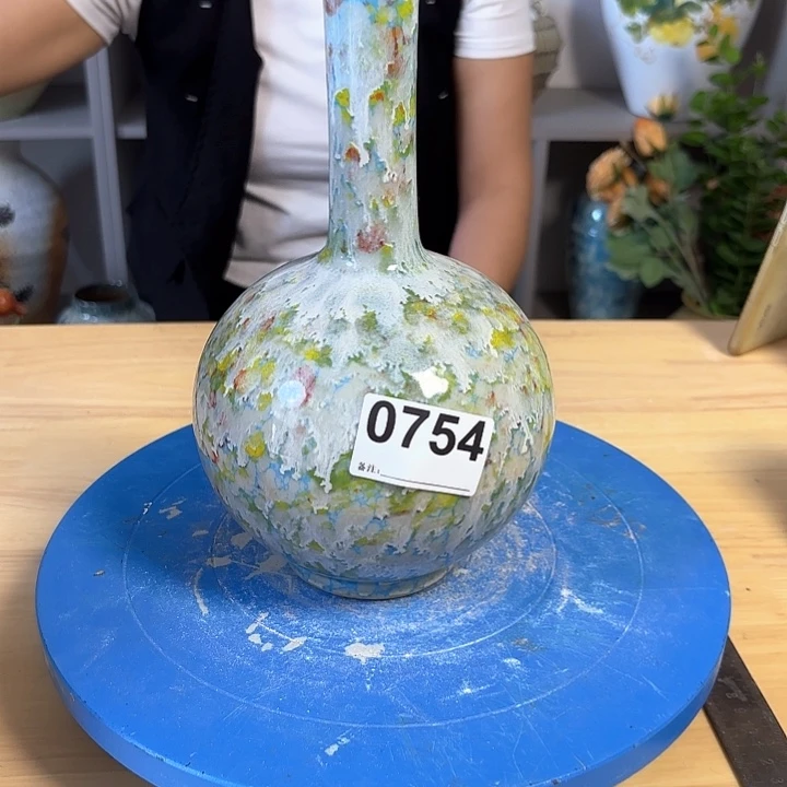 摆件陶瓷花瓶摆件口2 高25、0754