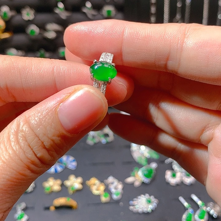 翡翠戒指银S925镶嵌欲**止戒指