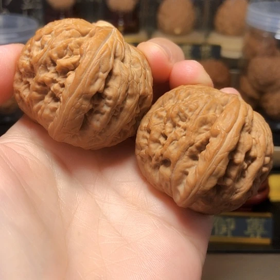 高端小众：御尊货头