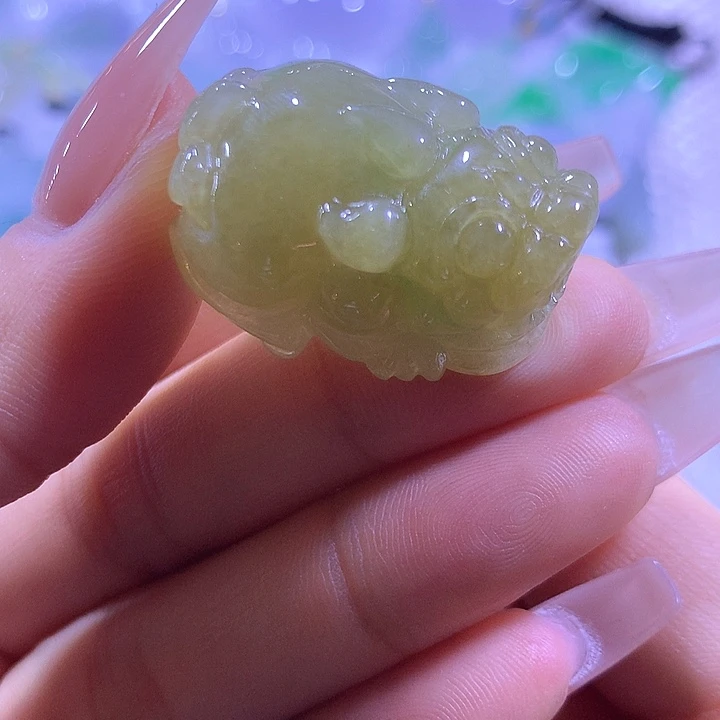 翡翠未镶嵌颈饰天然翡翠A货吊坠