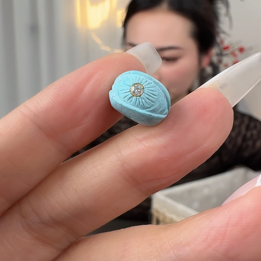 绿松石未镶嵌珠宝奇石