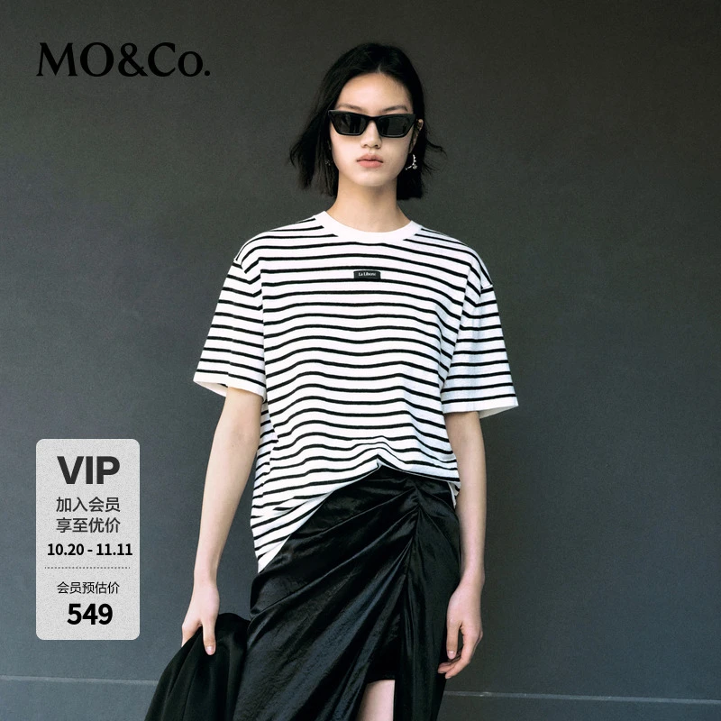 MOCO夏季含亚麻黑白条纹宽松短袖上衣T恤MBD2SWTK02