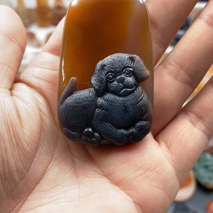 玛瑙/玉髓未镶嵌珠宝奇石