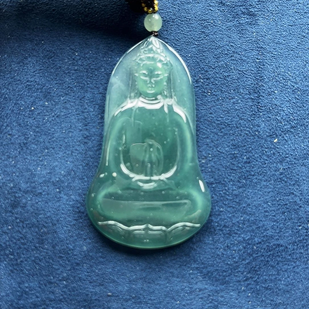 翡翠未镶嵌颈饰素衣观音