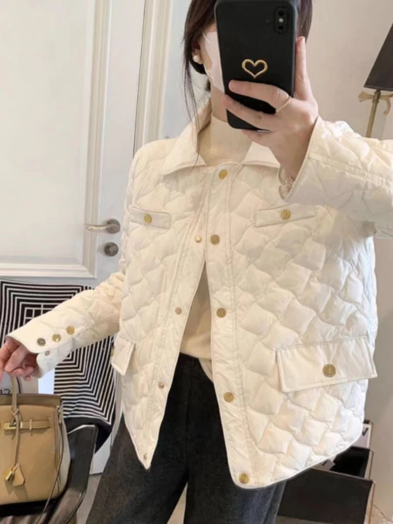 长袖保暖女女款白色菱形格网红韩版秋冬百搭短款外套W6560