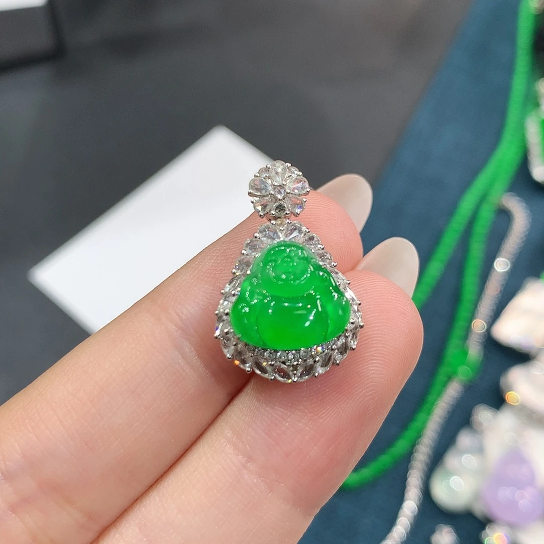 翡翠18K金镶嵌颈饰高冰正阳绿佛公 48小时鉴赏期