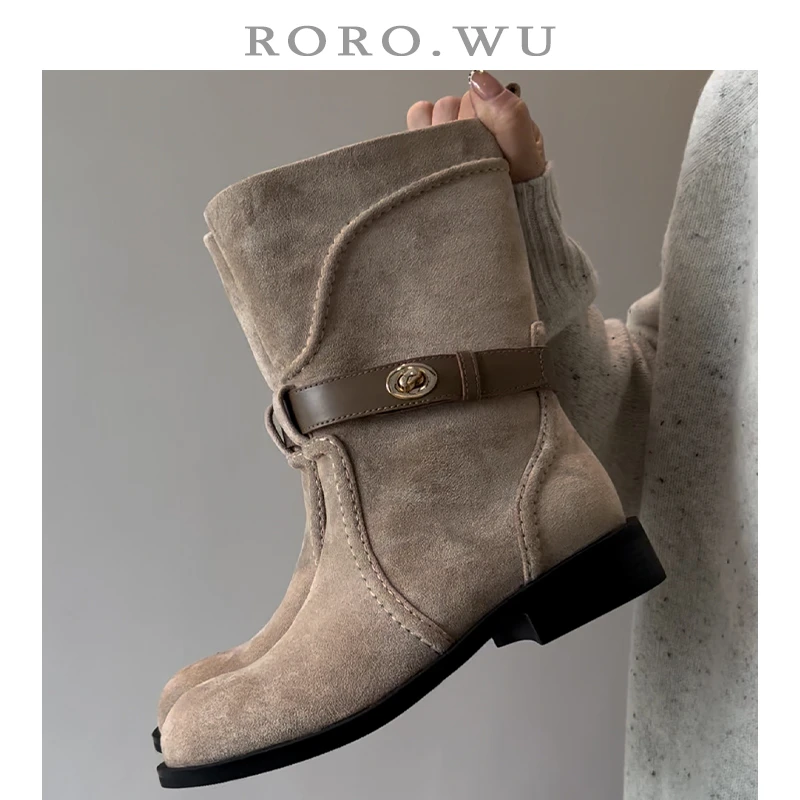 娆娆吴·法式复古绒面皮带扣圆头短靴秋冬季新款粗跟西部靴女Z69
