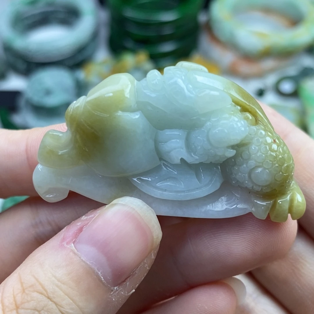 颈饰未镶嵌翡翠吊坠