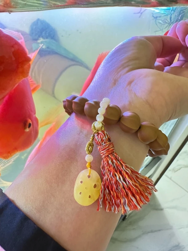 猴头鲨鱼背手串（原生态）