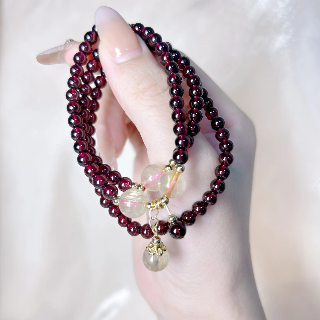 天然石榴石手链女款 松紧绳三圈闺蜜轻奢丽颖同款多样性发其一