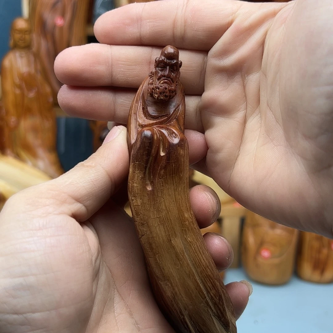 木春****。柏木摆件手把件
