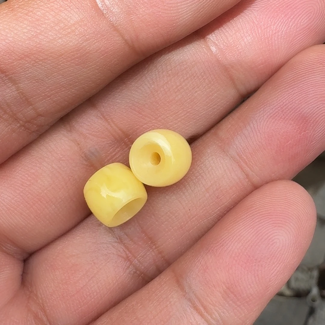妮***米树脂制品小二美得精致珠子