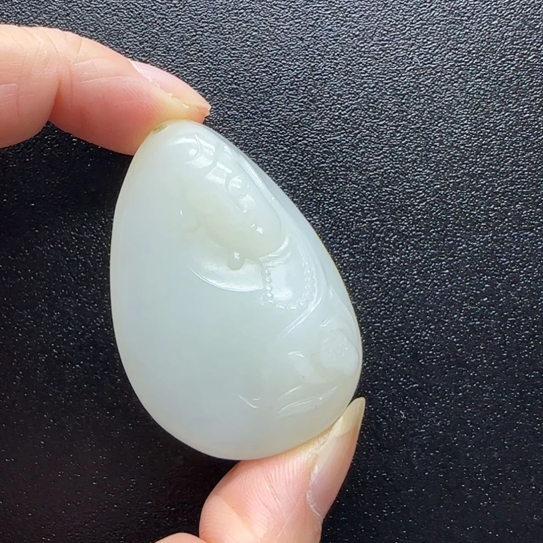 未镶嵌和田玉挂件