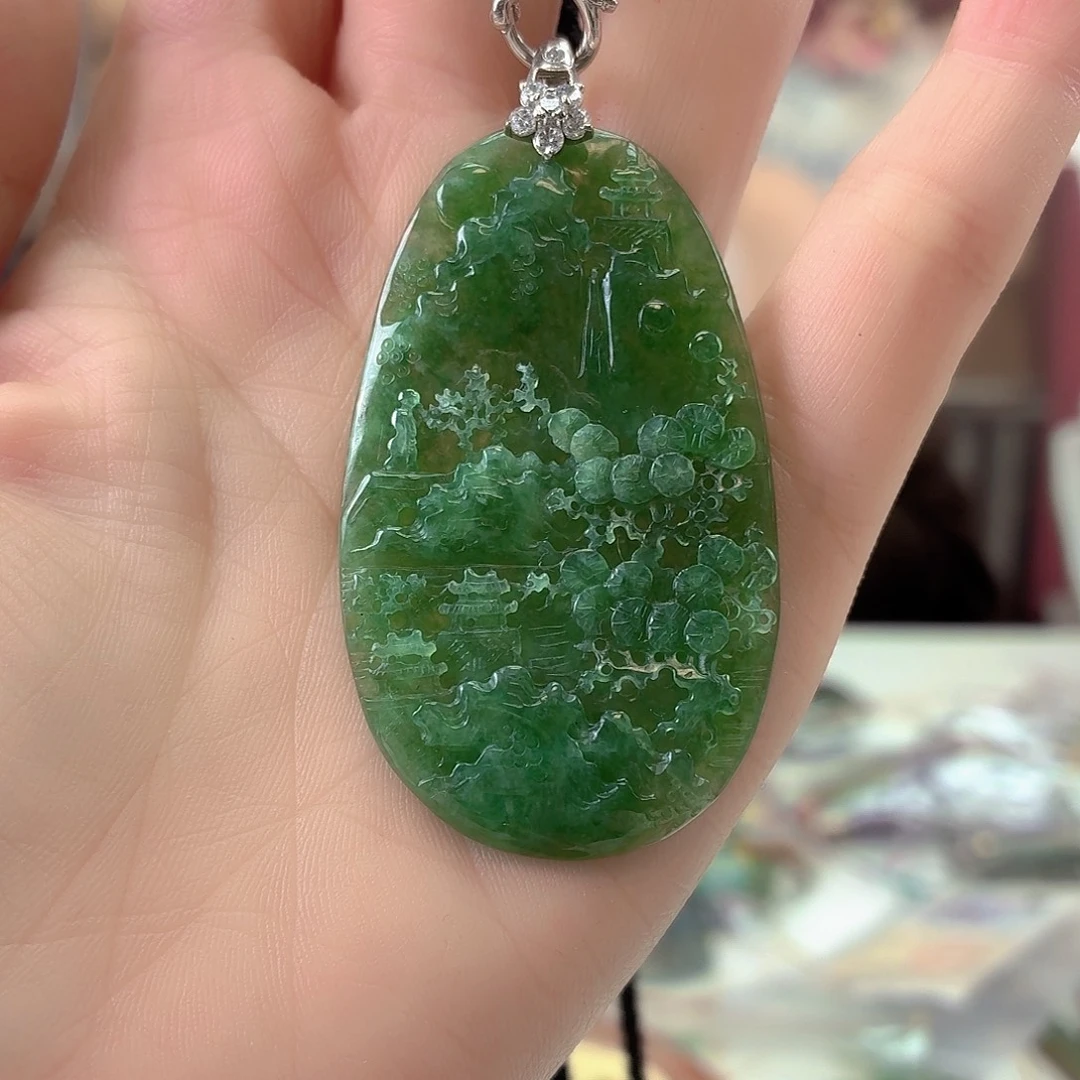 翡翠未镶嵌颈饰翡翠