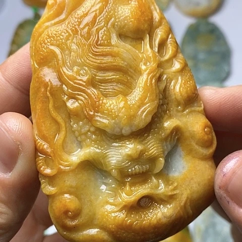 定制翡翠未镶嵌翡翠
