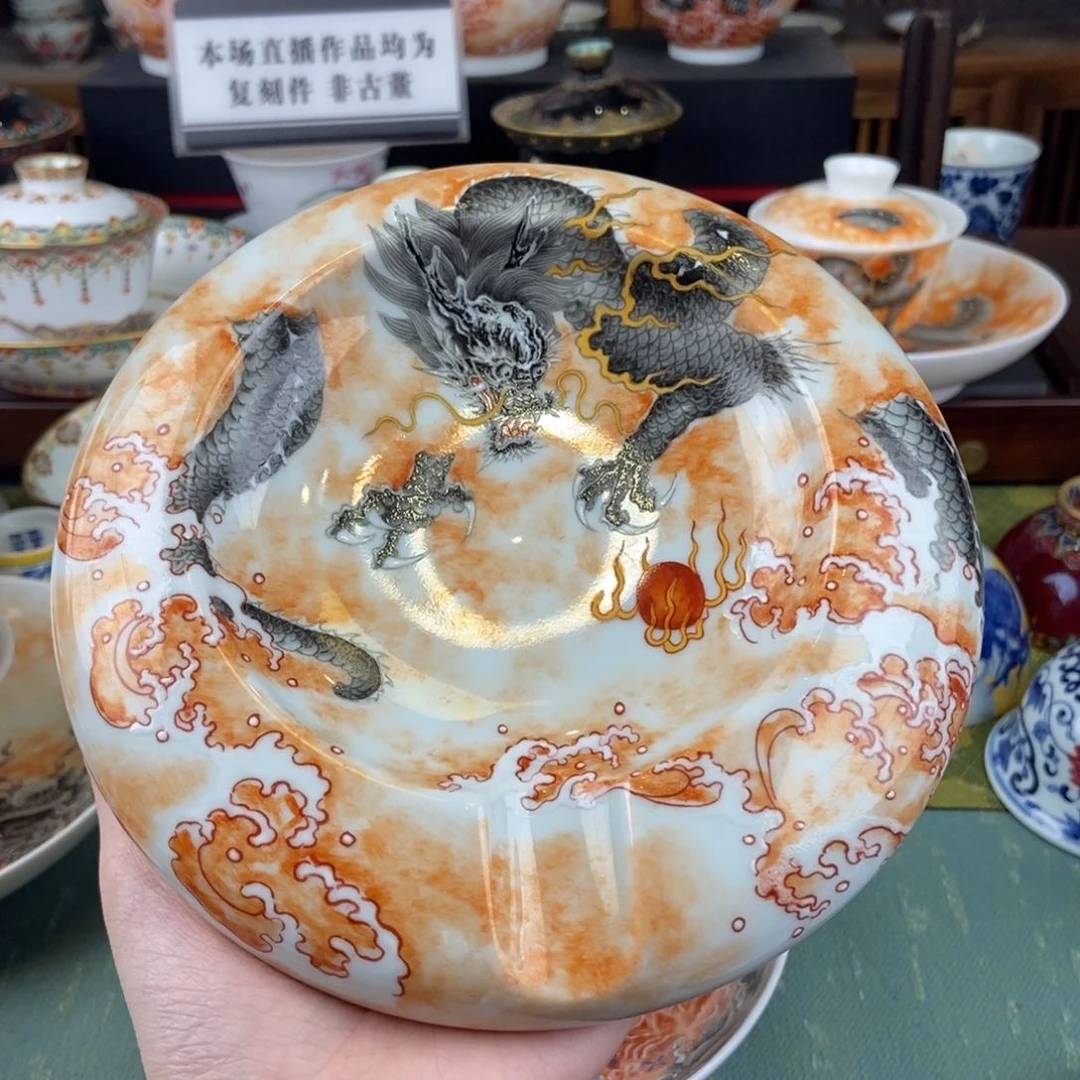 陶瓷的设计师是一个人的生活