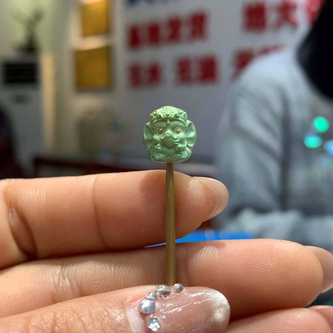 绿松石配饰未镶嵌