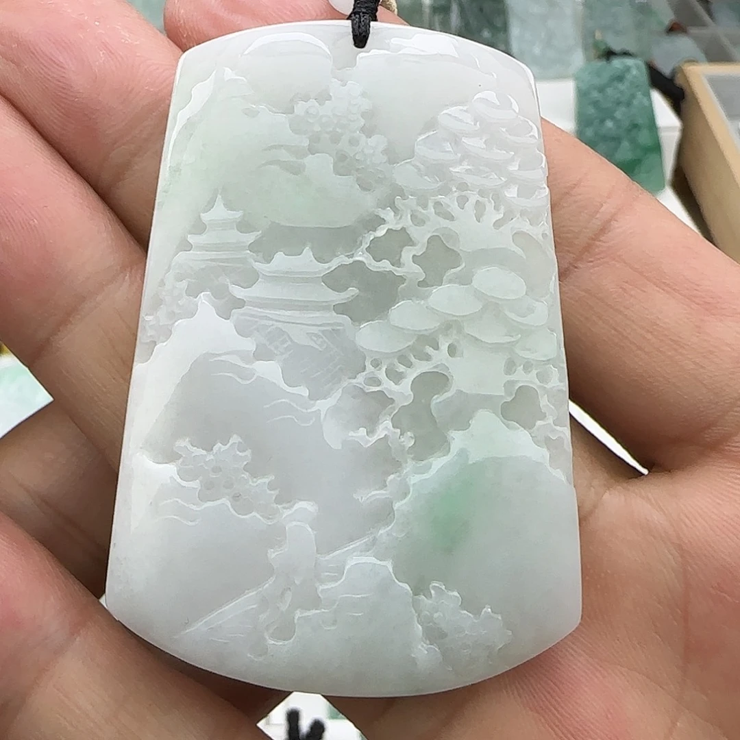 颈饰未镶嵌翡翠翡翠