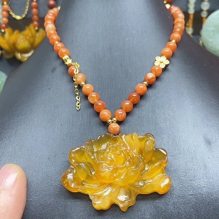 未镶嵌岫玉吊坠吊坠