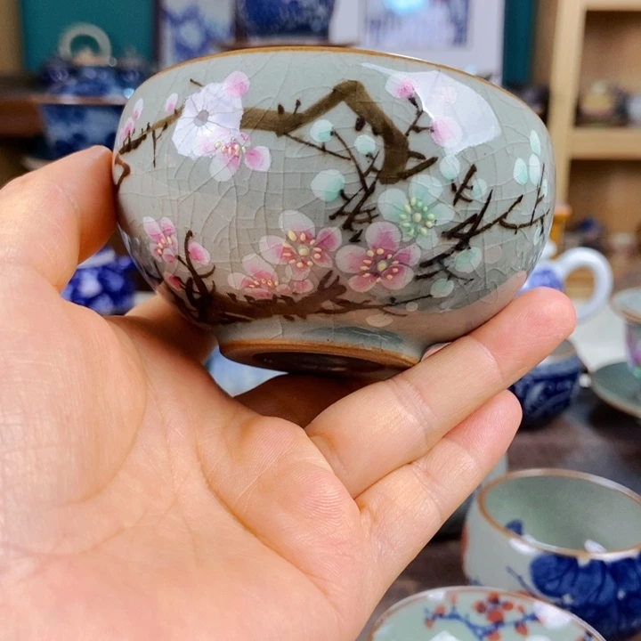 瓷片手工制作工艺精湛等