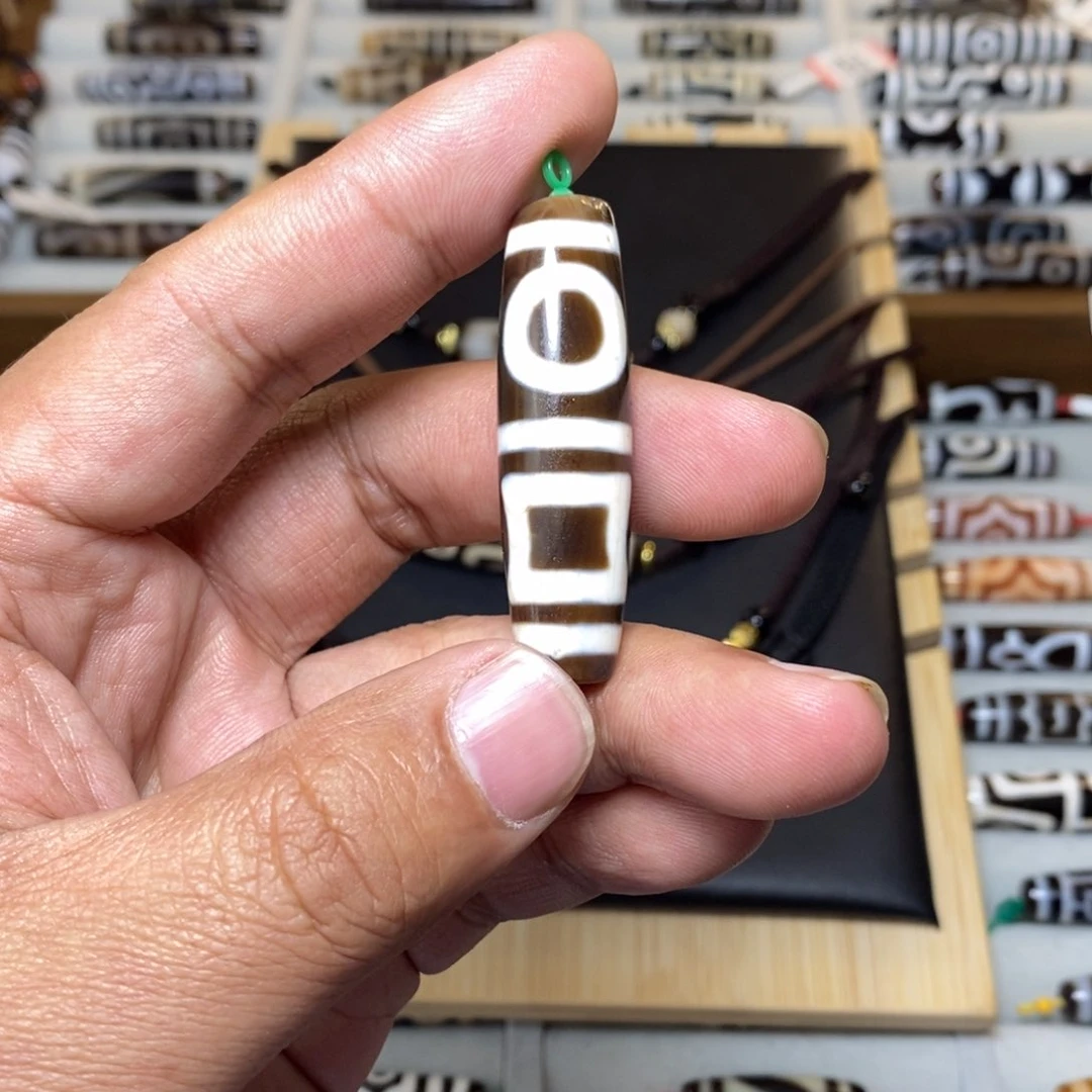 玛瑙/玉髓颈饰未镶嵌*‍****