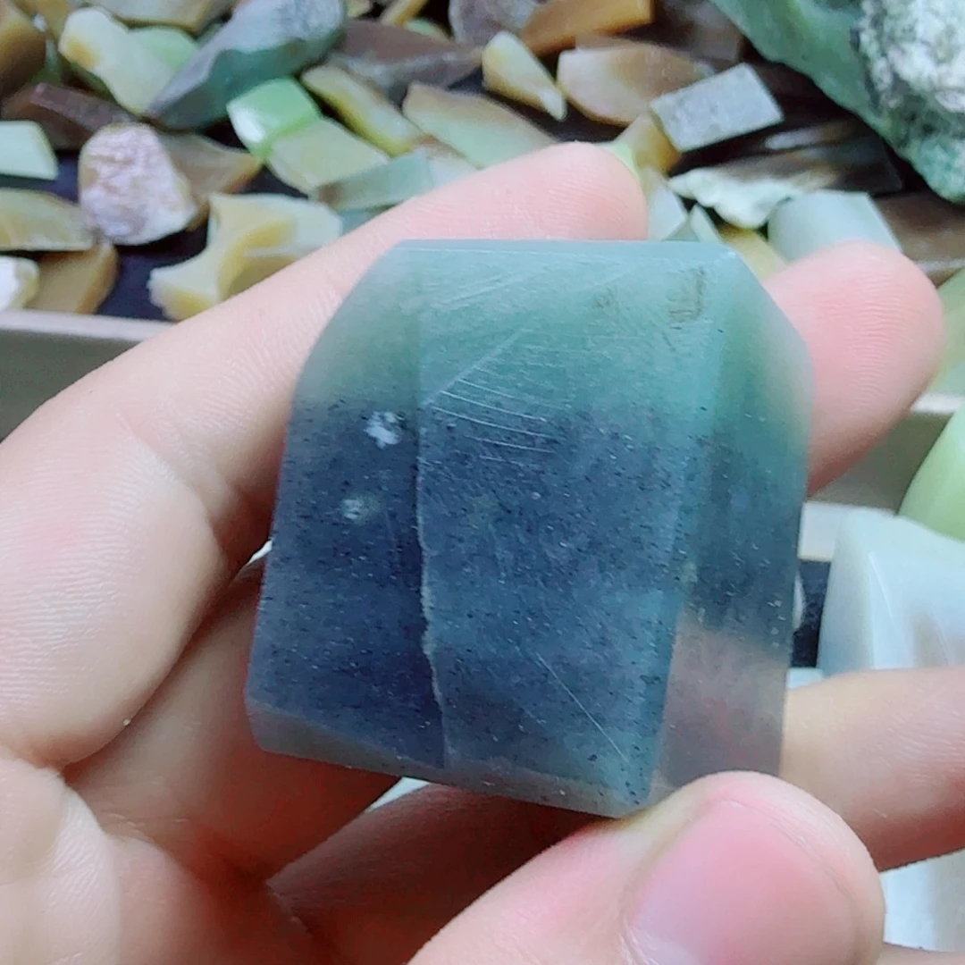 未镶嵌和田玉（糖玉）挂件