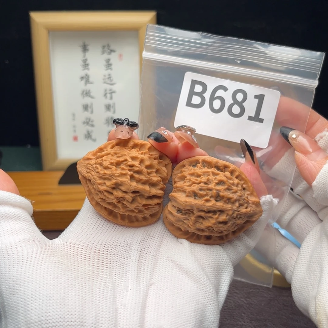 把件文玩核桃41金牛b681