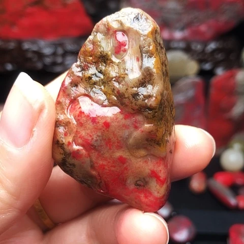 昌化鸡血石昌化鸡血石田黄鸡血石原石挂件
