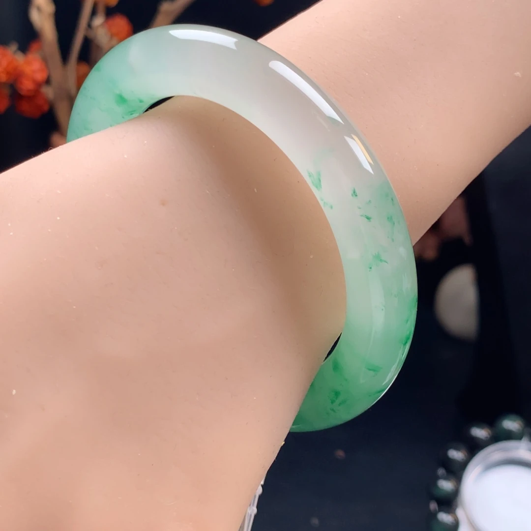 未镶嵌59石英质玉