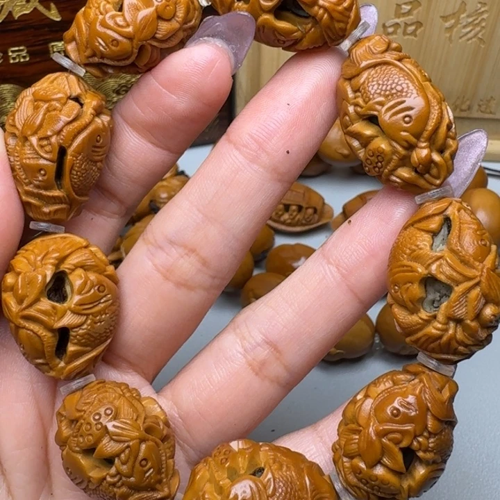 手串/手链橄榄核鱼戏莲花