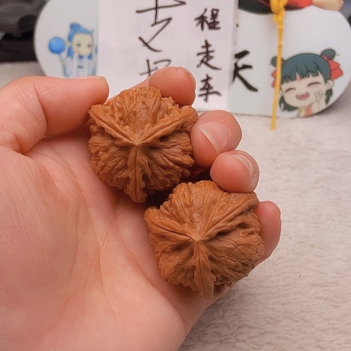 吊坠文玩核桃无*三棱