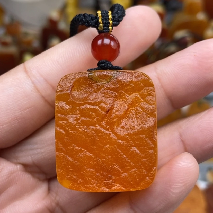 【闪购商品】琥珀颈饰未镶嵌