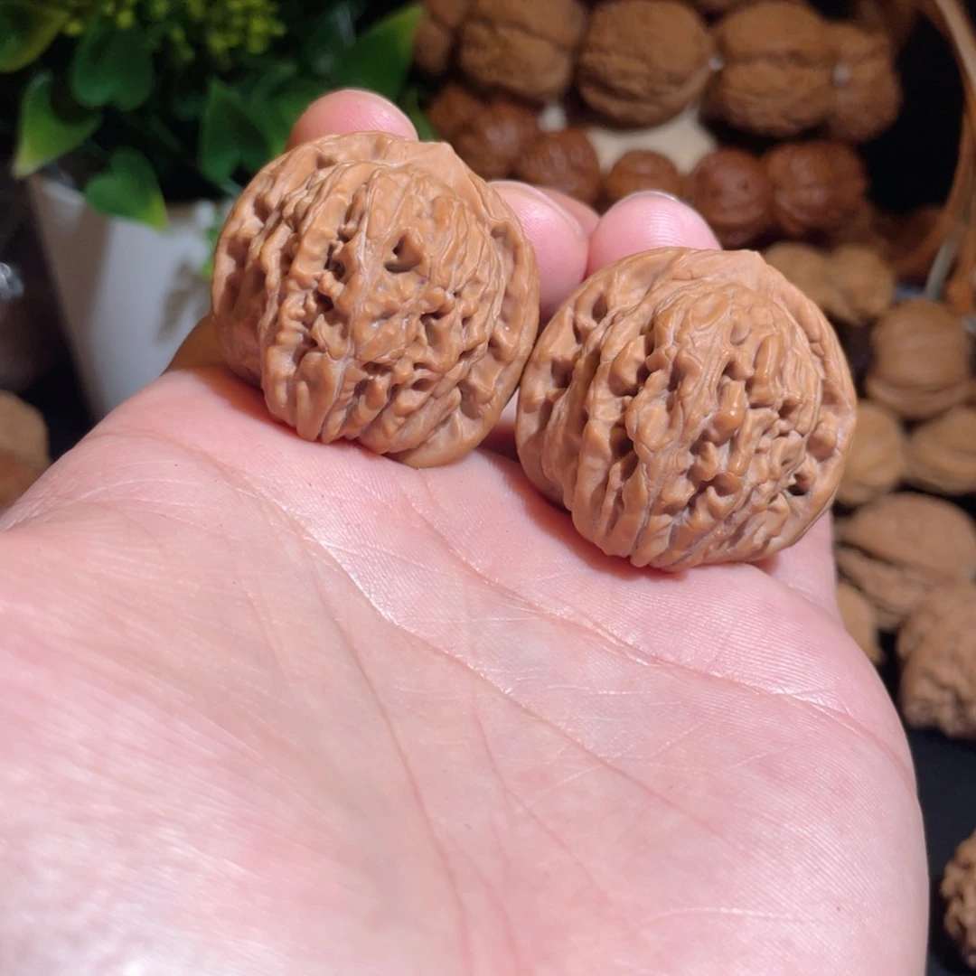 文玩核桃把件36太行沉水楼