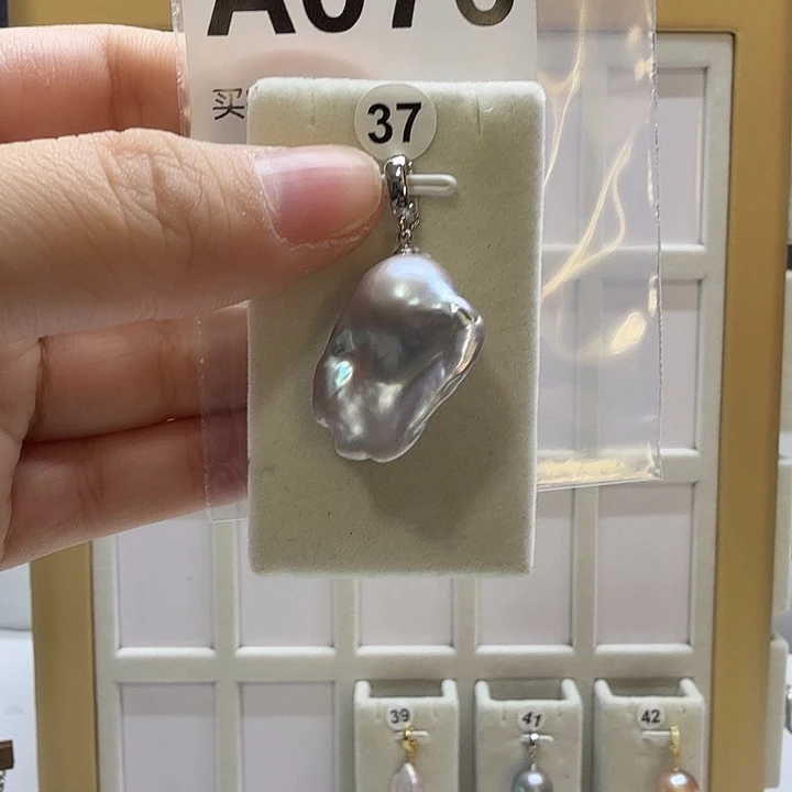 合成立方氧化锆合金