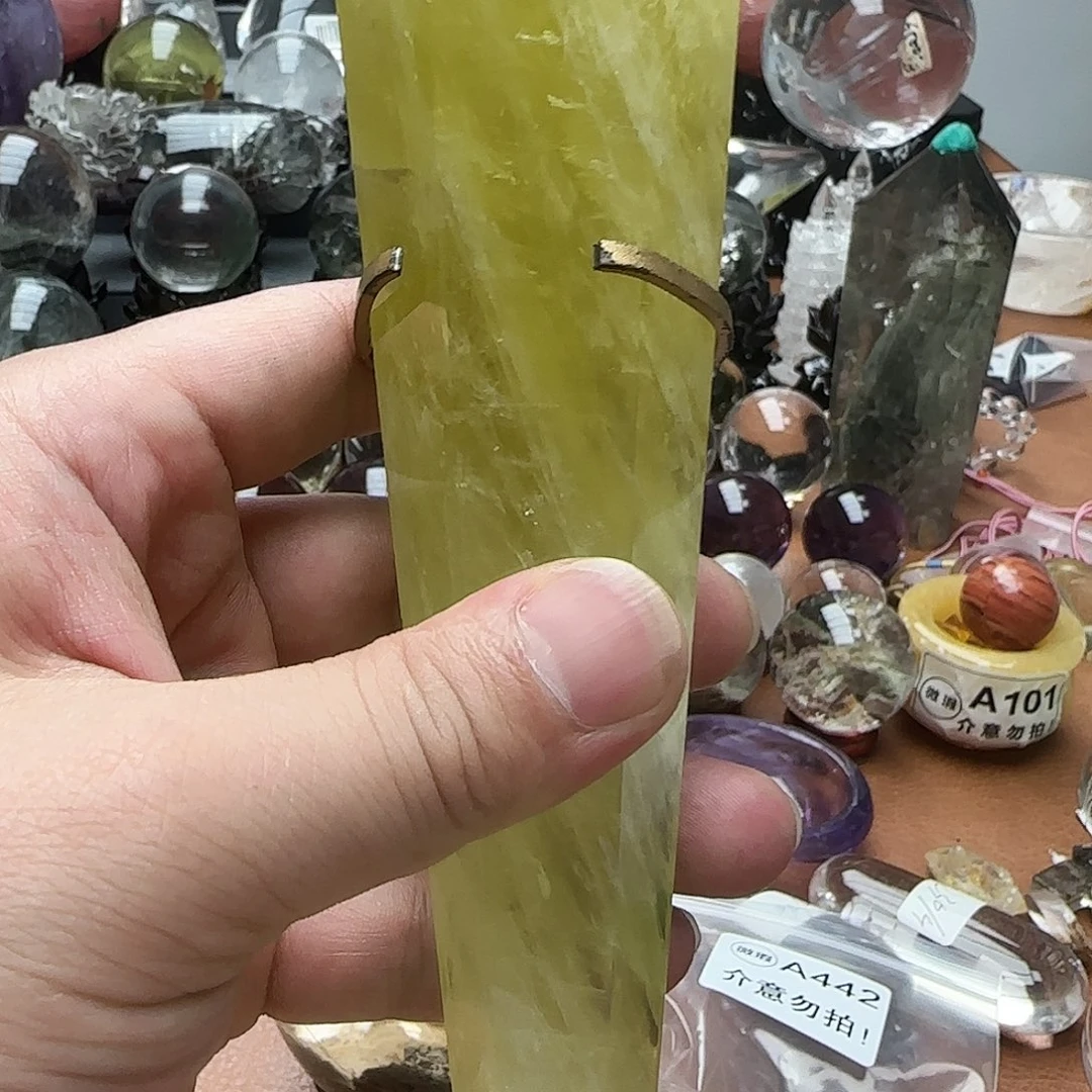 未镶嵌摆件水晶黄水晶