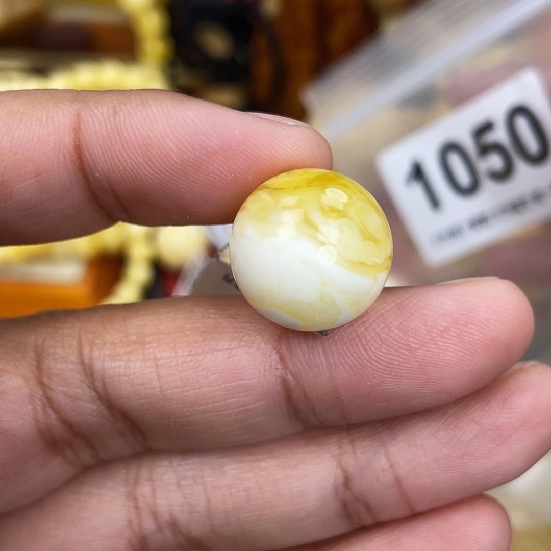 蜜蜡未镶嵌珠宝奇石粉16.9