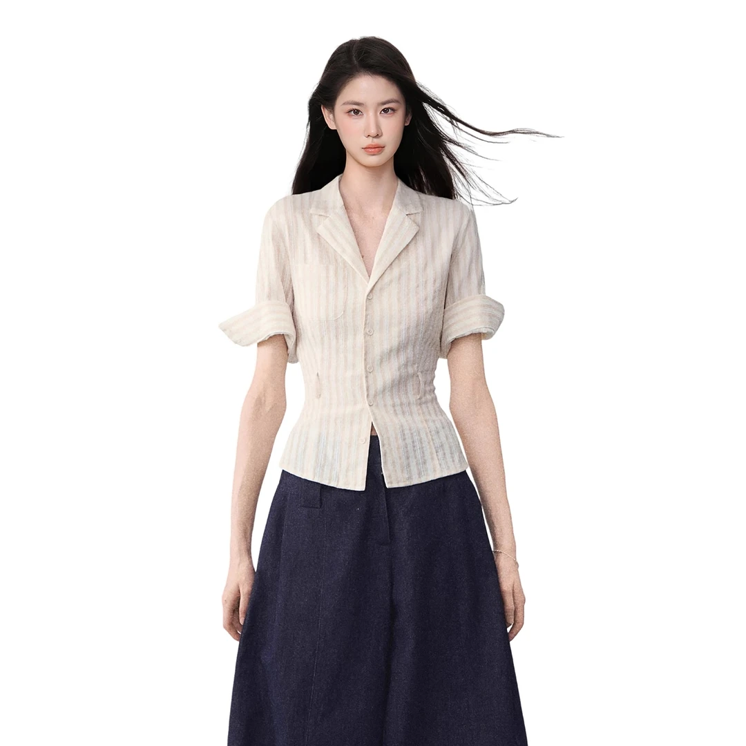 淡黄色条纹短袖衬衫女夏夏季新款设计感修身收腰衬衣短款上衣女