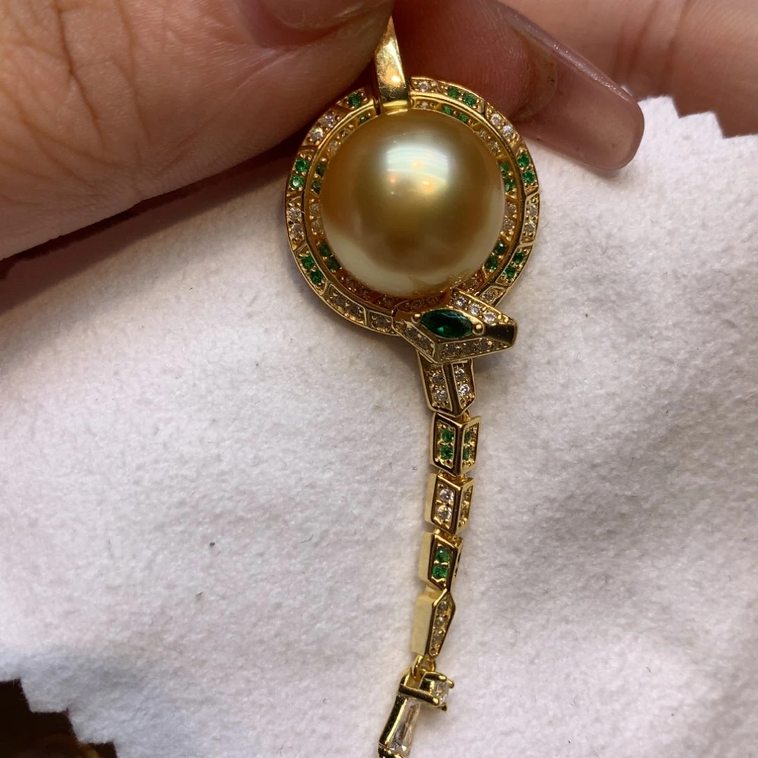 颈饰银S925镶嵌海水珍珠