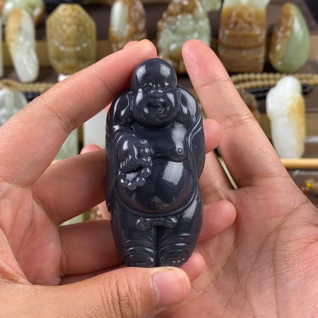 哦***a和田玉未镶嵌颈饰