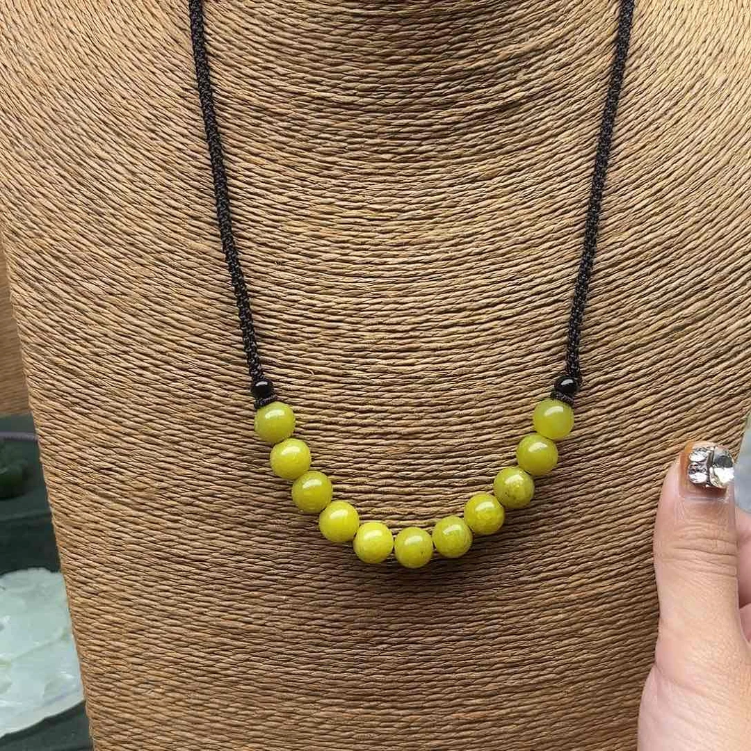 蛇纹石玉未镶嵌吊坠