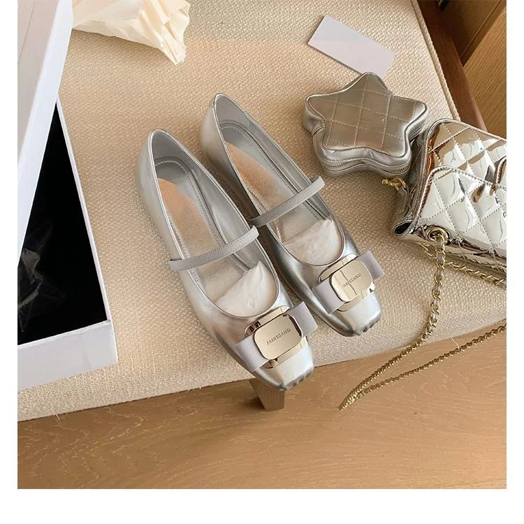 春夏季新款方头银色软底单鞋浅口软皮玛丽珍鞋女