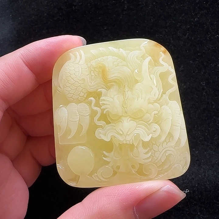 未镶嵌蜜蜡珠宝奇石