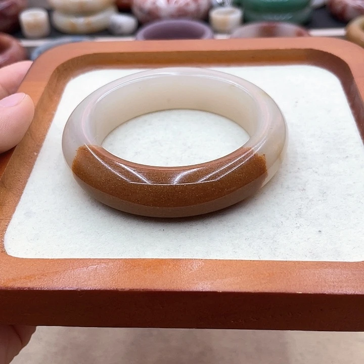 石英质玉圈口54未镶嵌