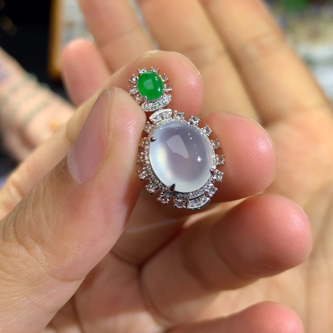 翡翠18K金镶嵌吊坠(不含链)蛋面