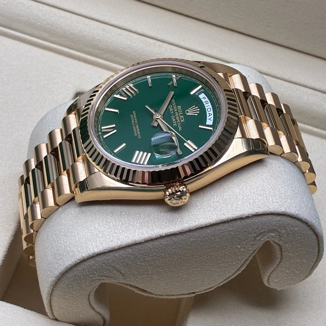 未使用 Rolex/劳力士 劳力士/228238/赌桌绿 9月未使用
