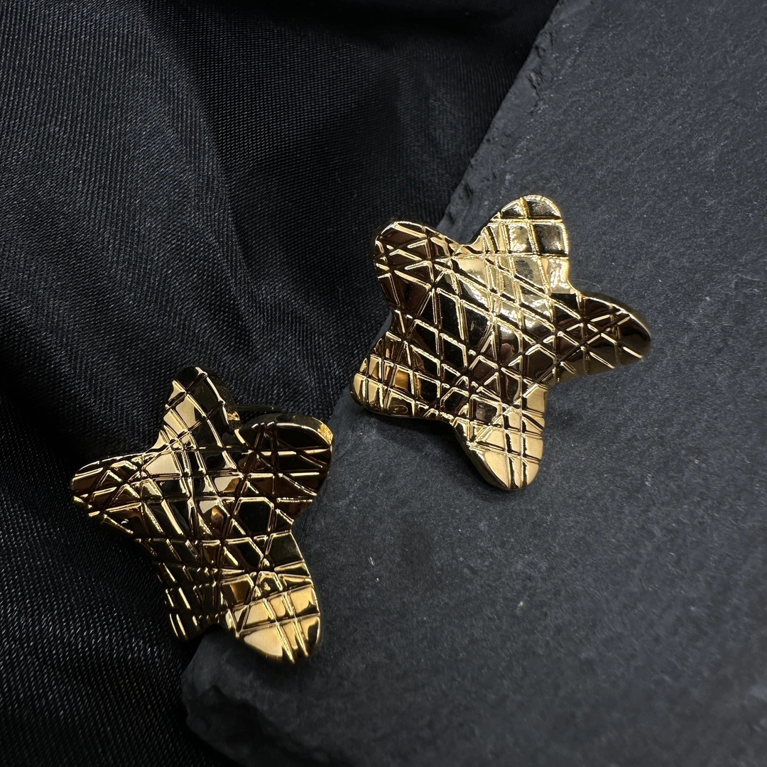 铜合金耳饰 0716 Acc-915 轻奢时尚复古甜酷金色海星耳饰