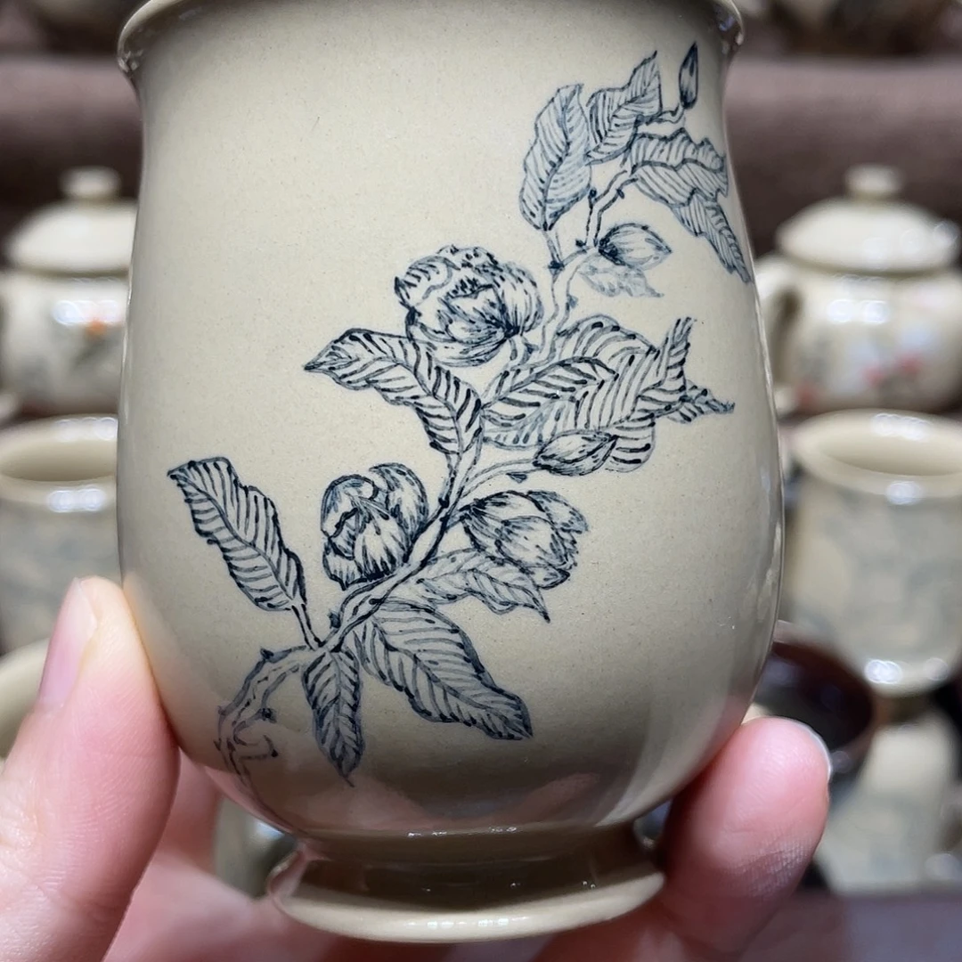 王宇泥绘青花釉杯100毫升