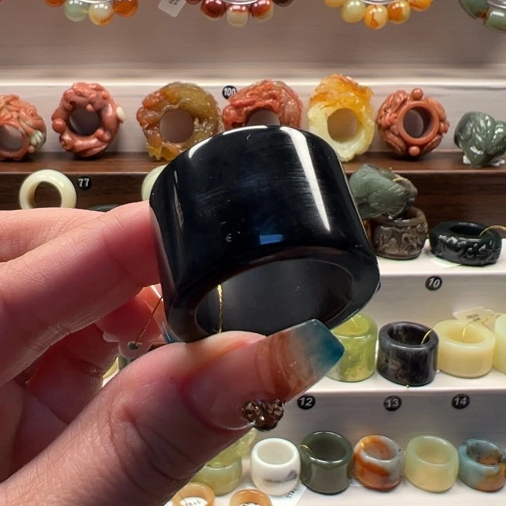 蛇纹石玉未镶嵌戒指内径22