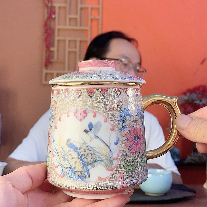 掐丝银珐琅彩海纳百川杯