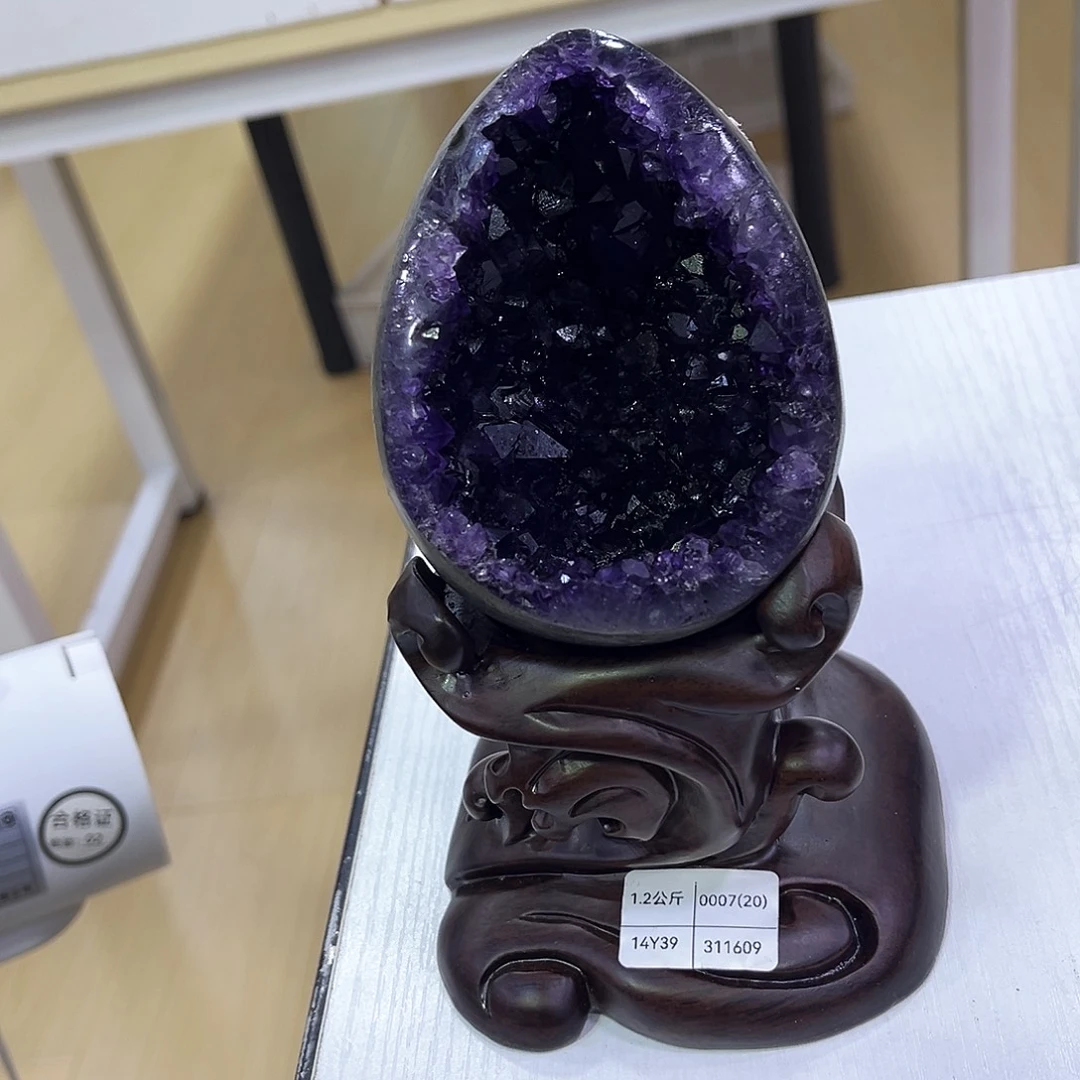 紫晶大型摆件（非配饰）未镶嵌晶